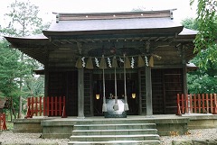 亀岡八幡宮