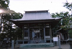 館腰神社