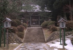 上山八幡宮